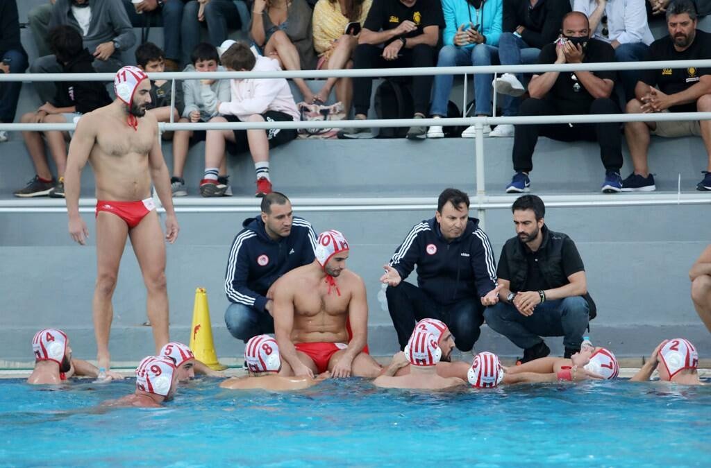 Κύπελλο πόλο ανδρών: Στον τελικό ο Ολυμπιακός – Φινάλε για Αφρουδάκη