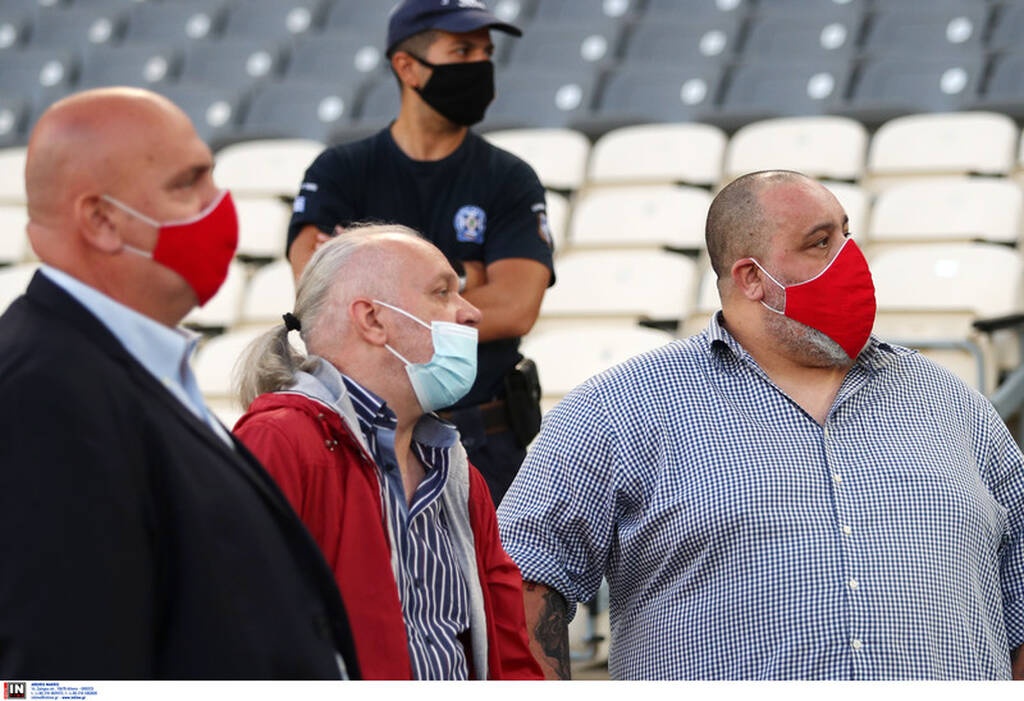 Τελικός Κυπέλλου: Η προθέρμανση των μονομάχων στο Ολυμπιακός-ΠΑΟΚ και η κούπα! (photos)