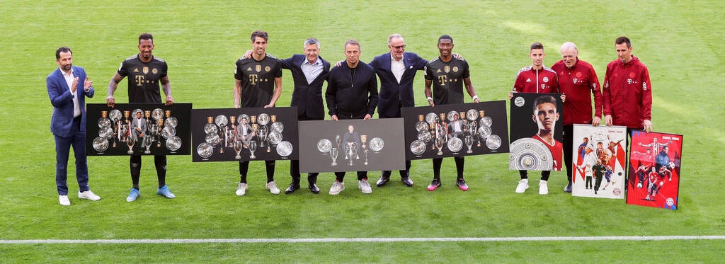 Bundesliga: Απονομή και συγκίνηση στην Μπάγερν (video+photos)