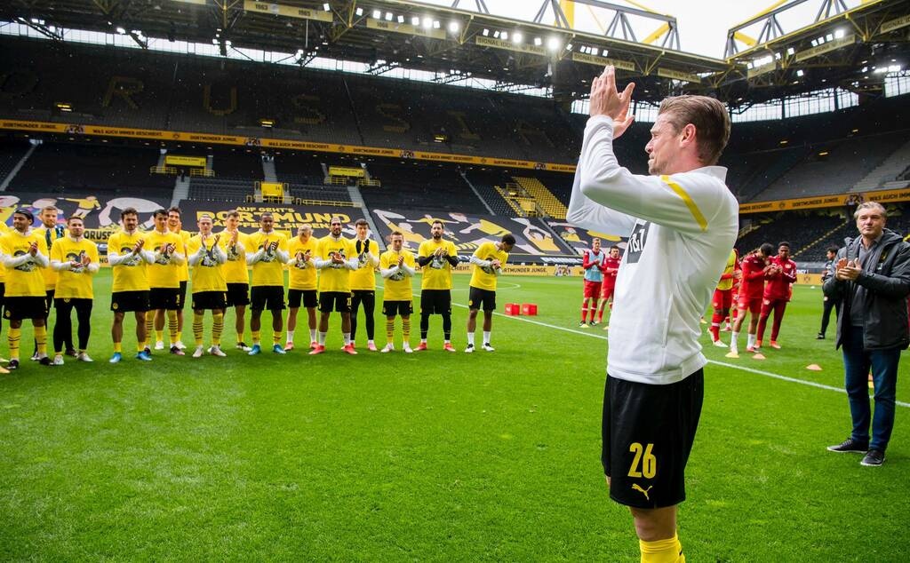 Bundesliga: Το αντίο της Ντόρτμουντ στον εμβληματικό αρχηγό (video+photos)