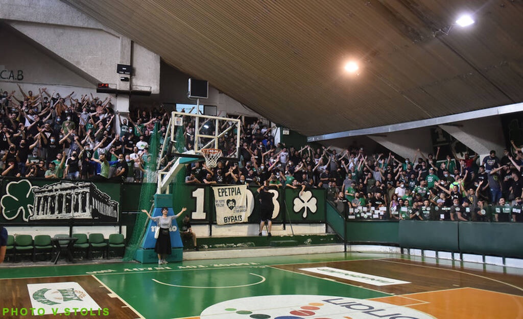 Παναθηναϊκός: Οι Πρωταθλήτριες στο Σύνταγμα και η υποδοχή στη Λεωφόρο (photos)