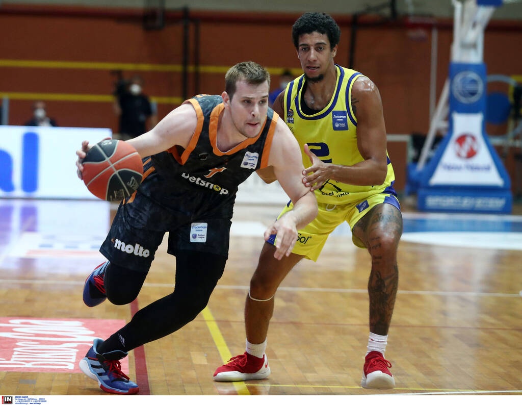 Λαύριο-Προμηθέας 85-79: Έμεινε «ζωντανό» με Κόζι!