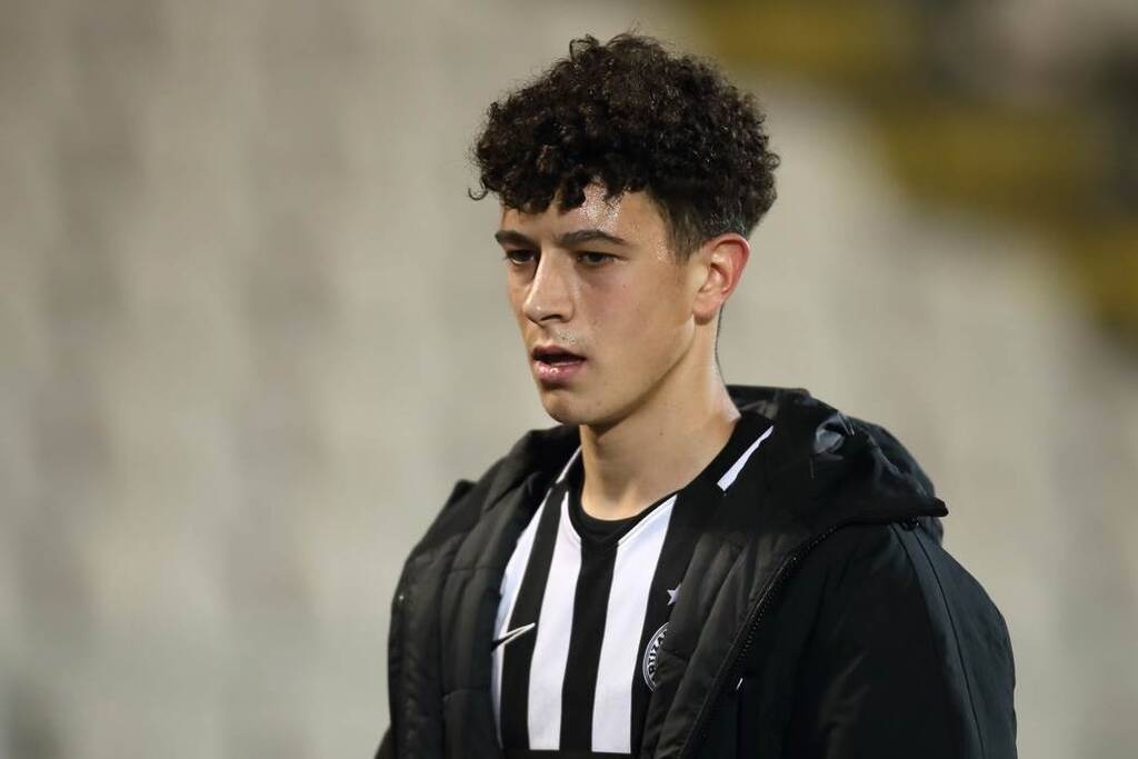 Ολυμπιακός: «Χτυπάει» wonderkid για τα φτερά - Η «μάχη» με Φιορεντίνα (photos+videos)