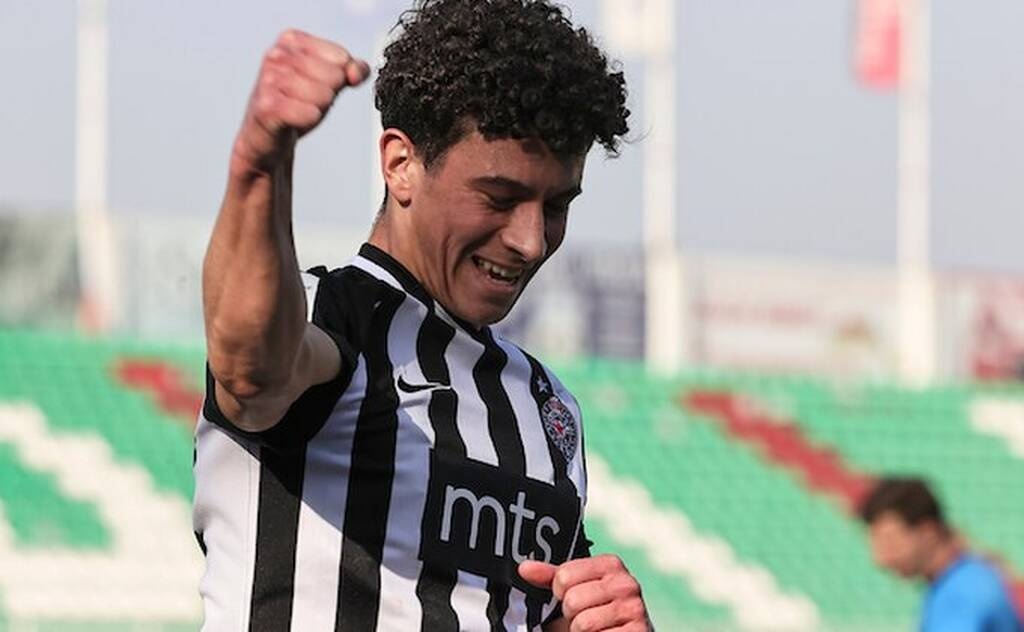 Ολυμπιακός: «Χτυπάει» wonderkid για τα φτερά - Η «μάχη» με Φιορεντίνα (photos+videos)