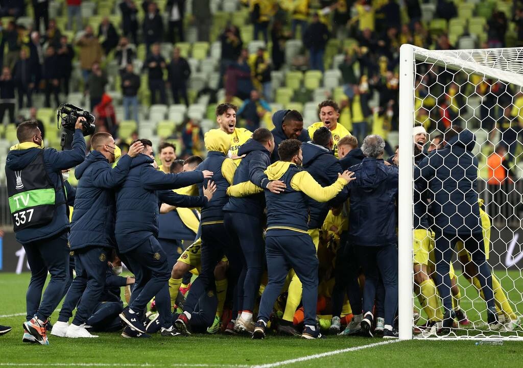 Τελικός Europa League: Ο Ρούλι δίνει το τρόπαιο στη Βιγιαρεάλ! (Videos+Photos)