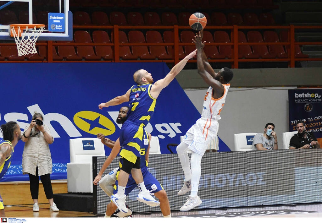 Προμηθέας-Λαύριο 77-92: Μαγικός Κάρτερ έστειλε την σειρά σε 5ο ματς!
