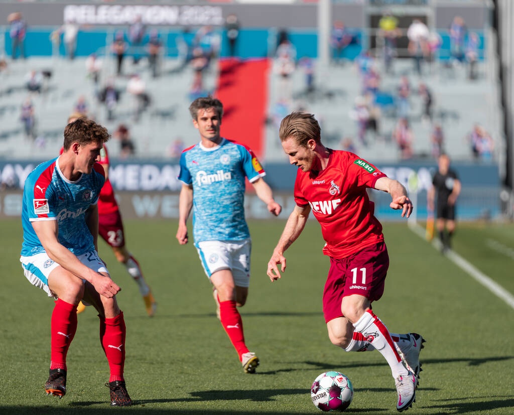 Bundesliga: Η Κολωνία του Λημνιού διέσυρε το Κίελο του Γκέλιου κι έμεινε στην κατηγορία! (photos)
