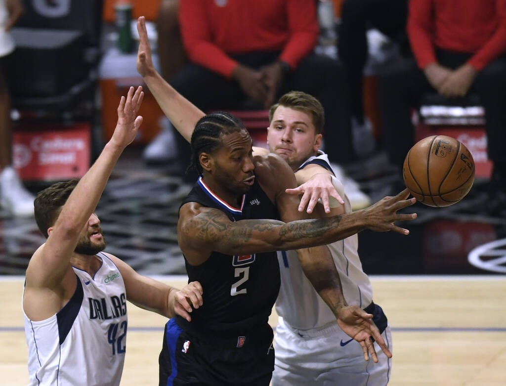 NBA: Ισοφάρισαν οι Κλίπερς με... πάρτι (video+photos)