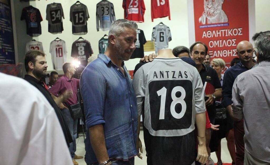 Δεν θα πιστεύετε πως… έγινε πρώην ποδοσφαιριστής του Ολυμπιακού! (photo)