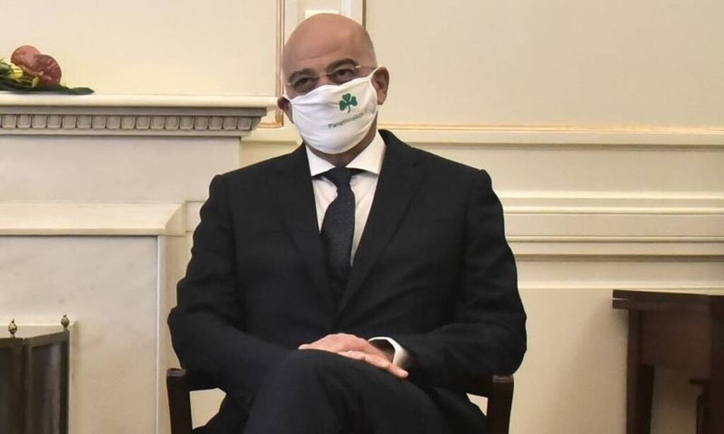 Δένδιας: «Ξαναζούμε σήμερα τα 50 χρόνια από τον ιστορικό τελικό του Γουέμπλεϊ» (photos)