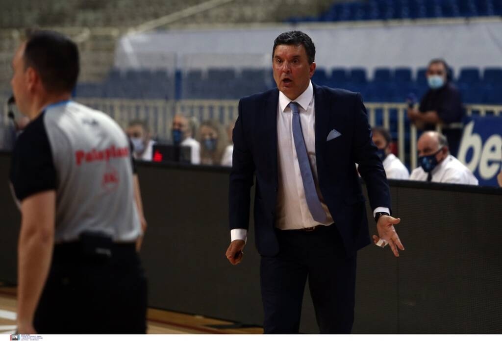 ΑΕΚ - Προμηθέας: Επεισόδιο με Γιατρά στο ΟΑΚΑ - Έξαλλος και ο Αγγέλου (videos+photos)