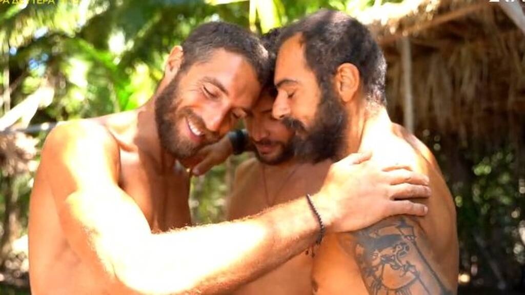Survivor: Αυτός πανηγύρισε σαν τρελός την φυγή Τριαντάφυλλου - Το πάρτι στην παραλία (photos+videos)