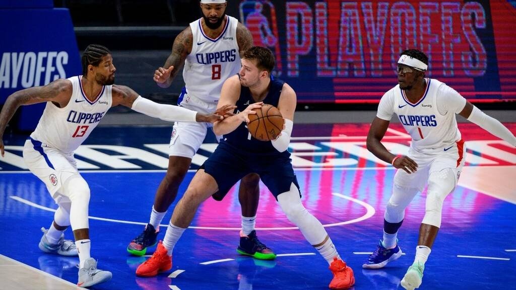 NBA: «Ζωντανοί» οι Κλίπερς με Λέοναρντ (video+photos)