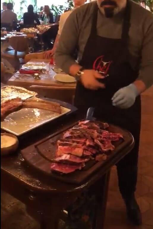 Αποπειράθηκε να ψήσει αλλά ένας απρόσμενος παράγοντας του τα χάλασε όλα - Δεν πίστευε τι συνέβη