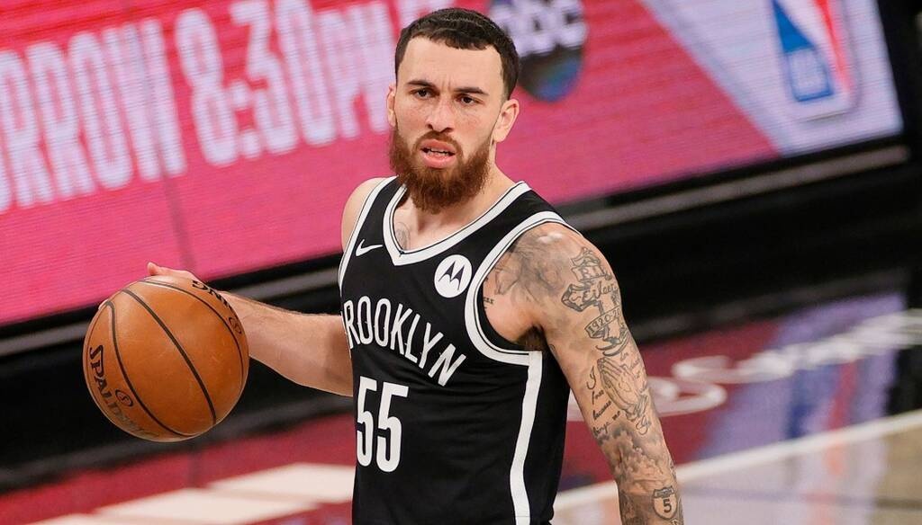 NBA: Η σπουδαία εμφάνιση του Μάικ Τζέιμς (photos+video)