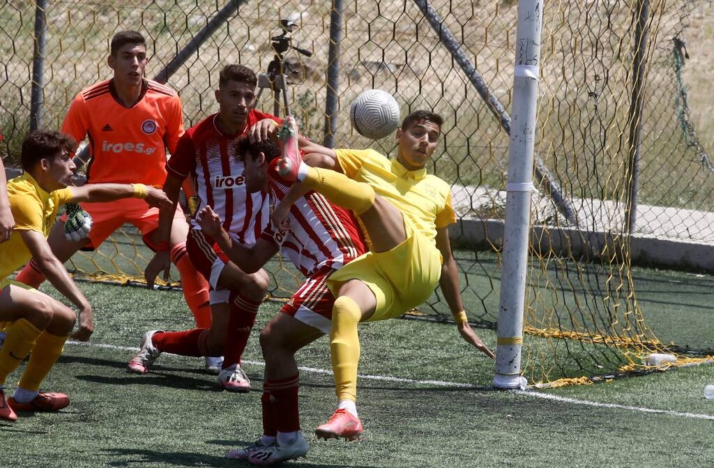 Super League Κ19: Ισόπαλο το Άρης-Ολυμπιακός, πέρασε πρώτος ο ΠΑΟΚ! (Photos)