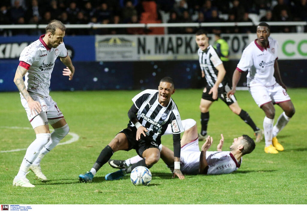 ΟΦΗ: Δείχνει την έξοδο σε ξένο ταλαντούχο παίκτη! (photos)