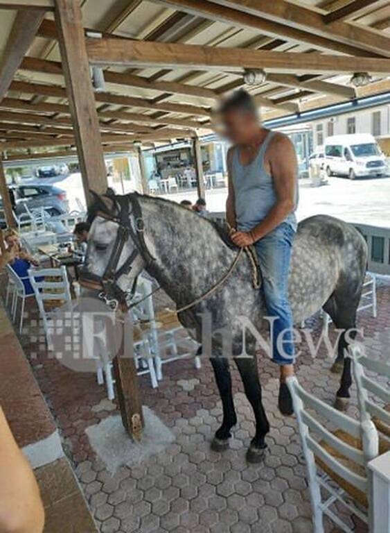 Τα... διέλυσε όλα - Δείτε πως πήγε να πάρει... έναν καφέ (photos)