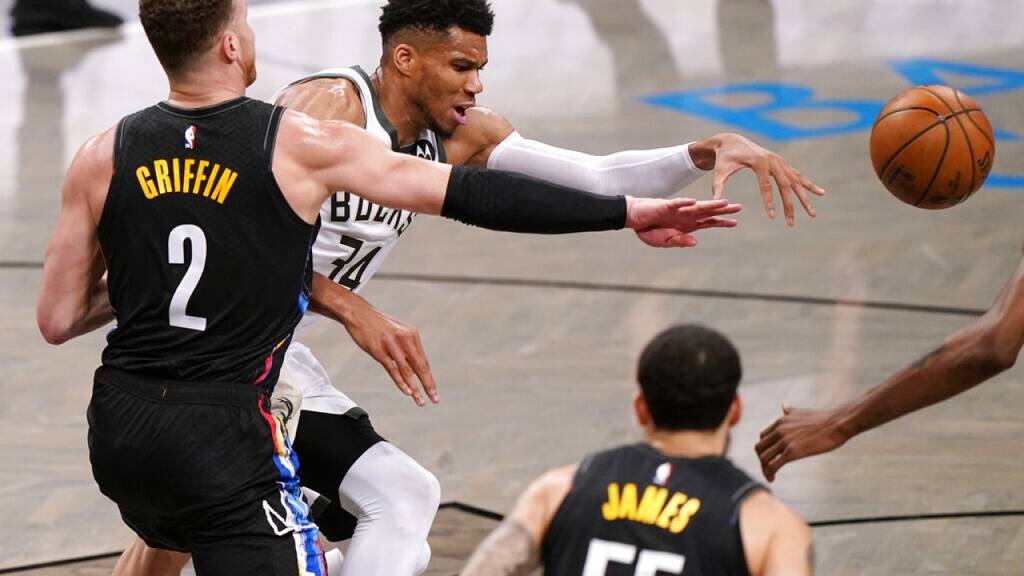 NBA: Δεν απογοητεύεται ο Αντετοκούνμπο - «Να σταματήσουμε τον Ντουράντ»