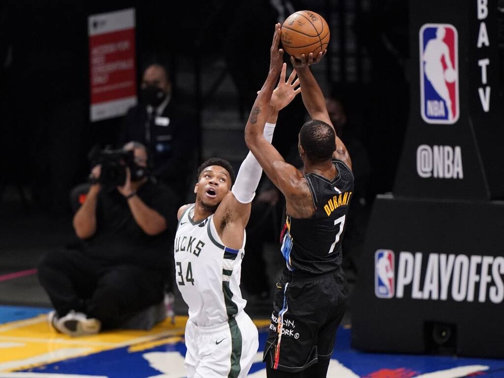 NBA: Αυτοί οι Νετς δεν παίζονται - Διασυρμός για Μπακς (photos+video)