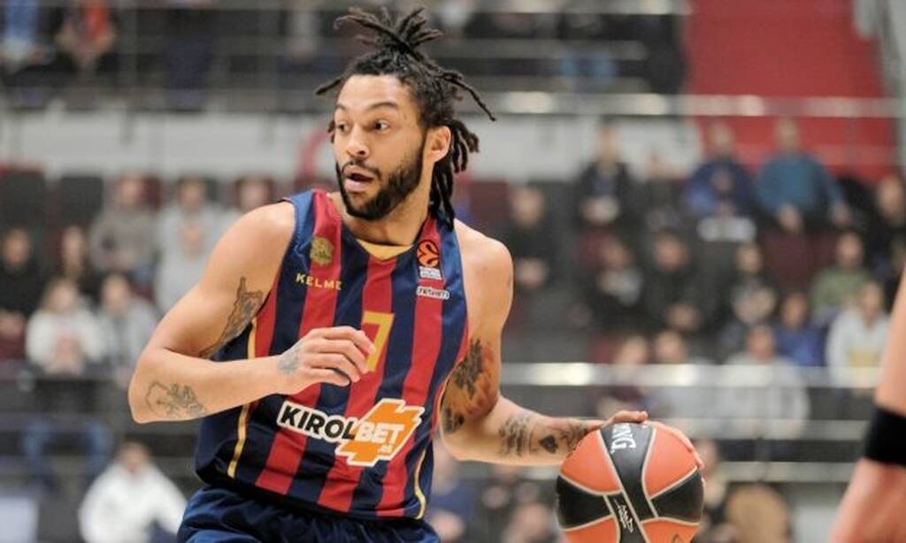 Φενέρμπαχτσε: «Έδεσε» Πιέρ - Φουλάρει για Χένρι