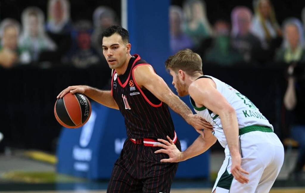 Ολυμπιακός: Πλησιάζει σε Ουόκαπ (photos)