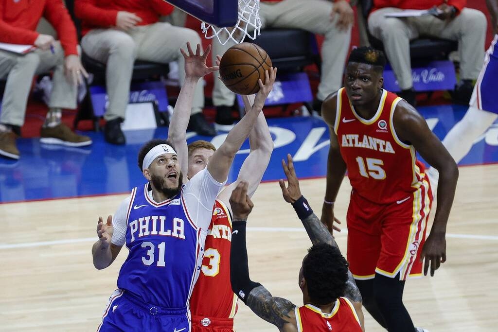 NBA: Ισοφάριση για Σίξες (video+photos)