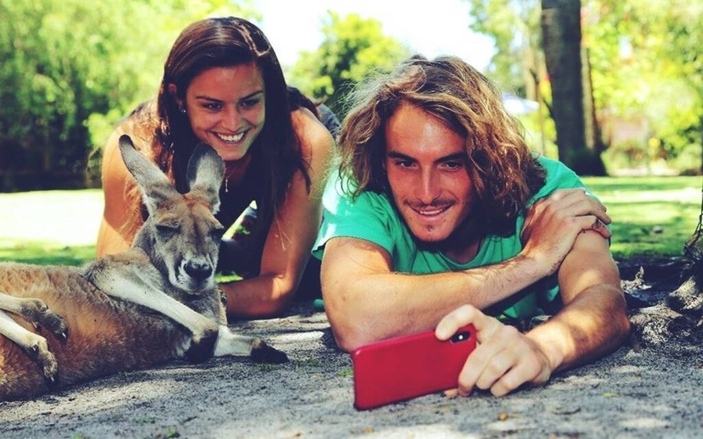 Τσιτσιπάς - Σάκκαρη: Ξεπερνούν τα 15 εκατ. ευρώ σε χρηματικά έπαθλα!