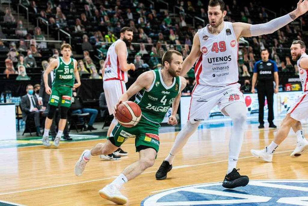 Ζαλγκίρις: «Έδεσε» Λεκαβίτσιους