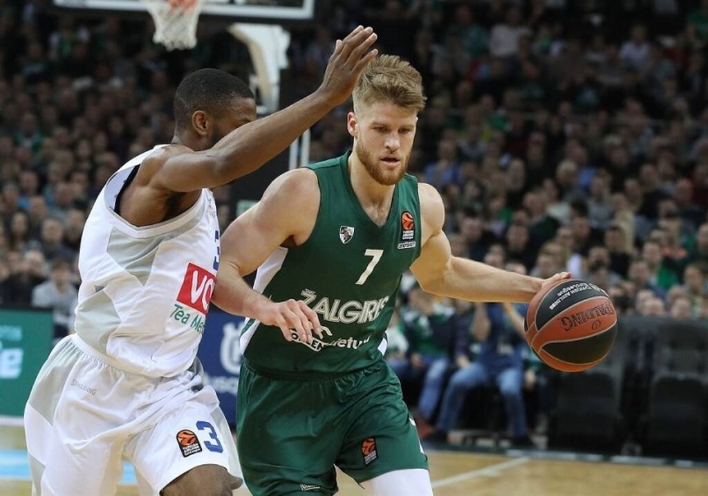 Ολυμπιακός: Πλησιάζει σε Ουόκαπ (photos)