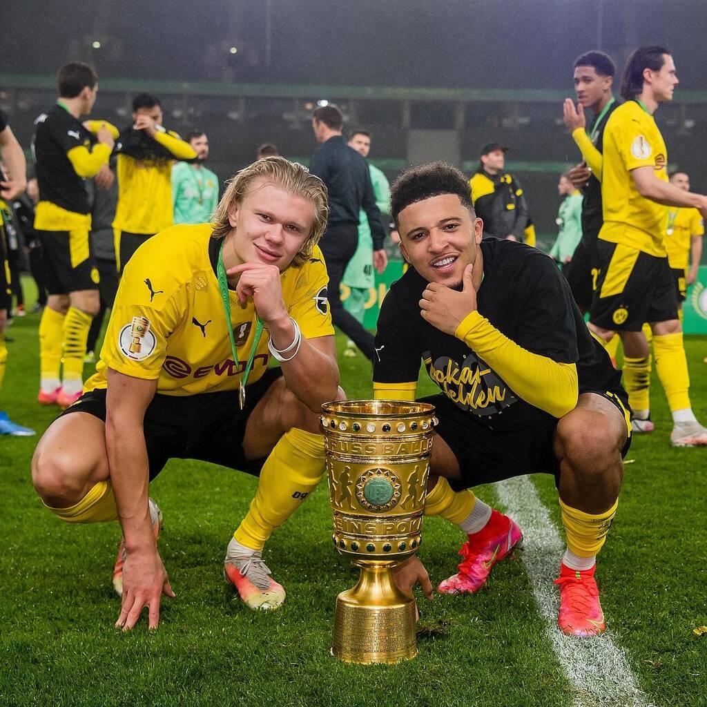 «Πόλεμος» Μάντσεστερ Γιουνάιτεντ και Τσέλσι για διεθνή άσο! (video+photos)