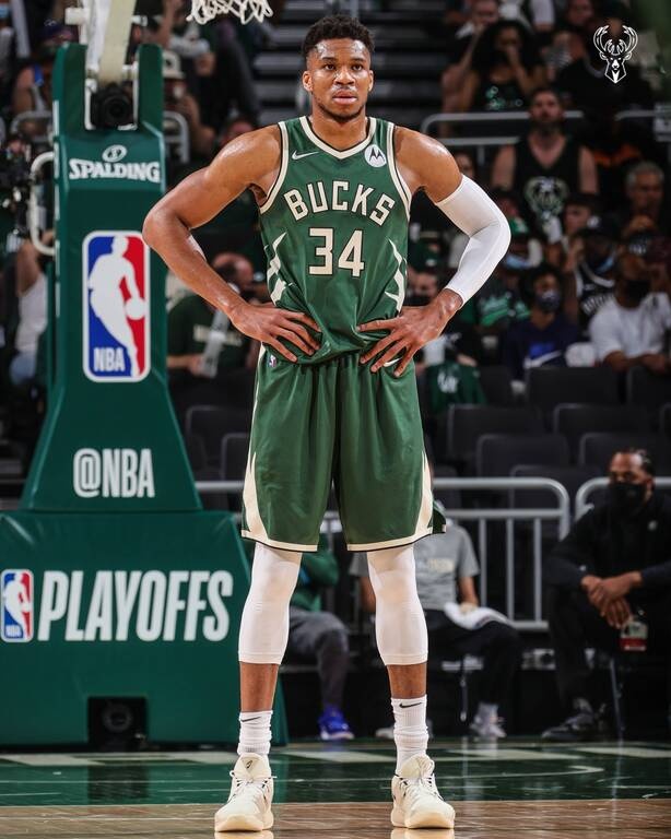 NBA: «Ζωντανοί» οι Μπακς κόντρα στους Νετς (photos+video)