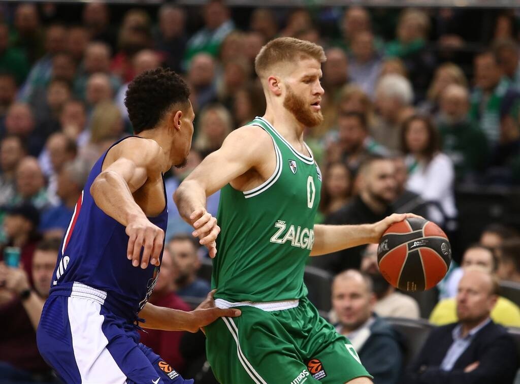 Ολυμπιακός: Και επίσημα «ερυθρόλευκος» ο Γουόκαπ