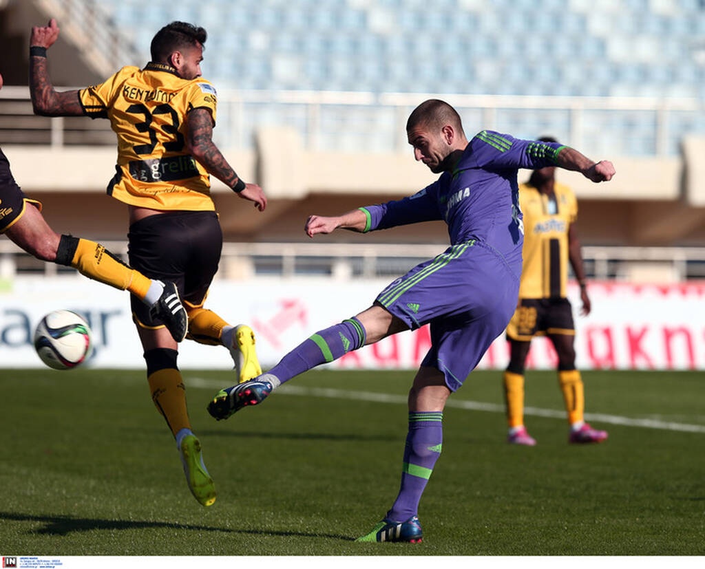 Λαμία: Πήρε τον πρώην χαφ της ΑΕΚ Σάββα Γκέντσογλου για δύο χρόνια! (photos)