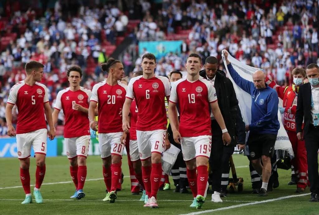 Euro 2020: Δημόσια απολογία του BBC για τα πλάνα του Έρικσεν (photos)