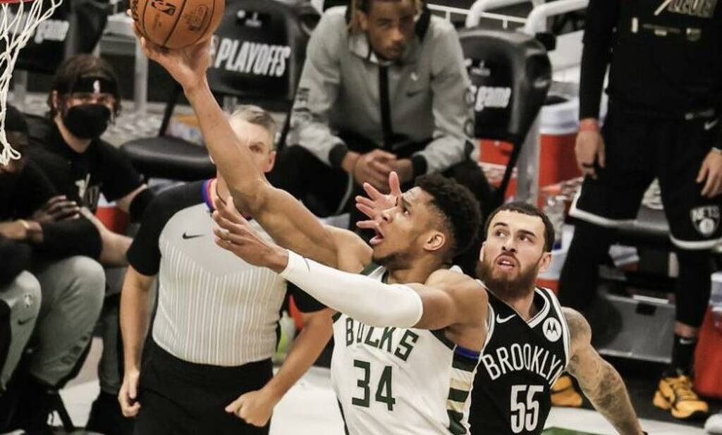 NBA: Το απίθανο σημερινό Top-5 με Αντετοκούνμπο πρωταγωνιστή (video)