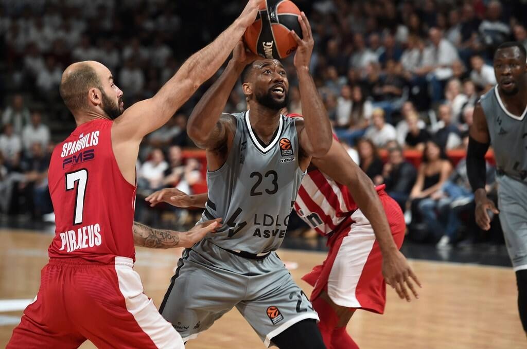 Ολυμπιακός: «Συμφωνία με Λάιτι για δύο χρόνια» (photos)