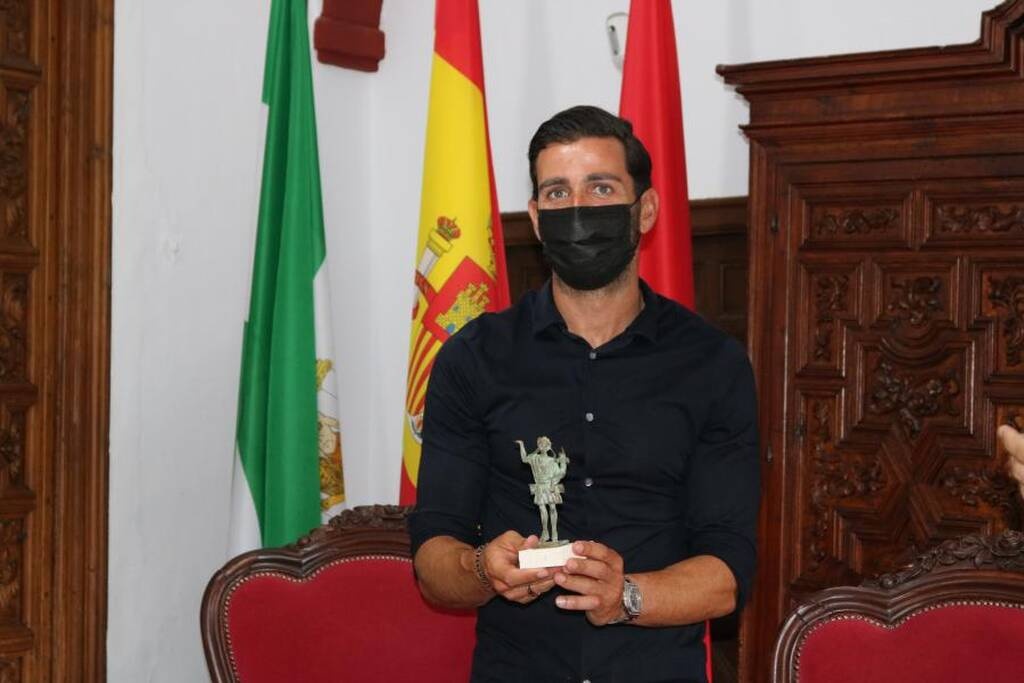 ΠΑΟΚ: Παίκτης του «Δικεφάλου» δίνει το όνομά του σε γήπεδο! (photos)