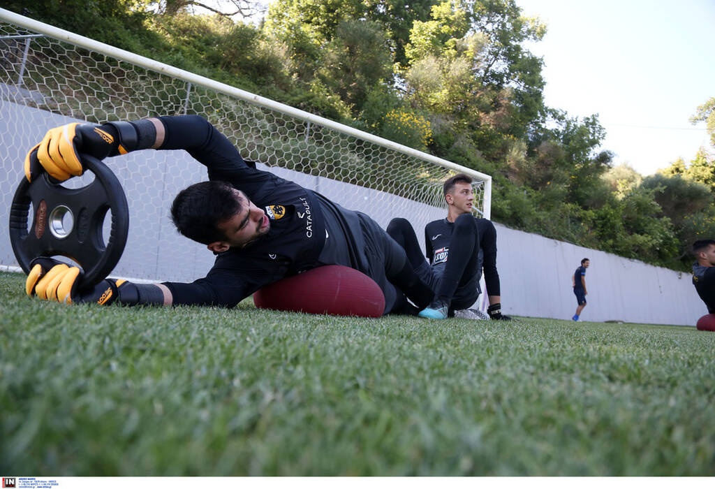 ΑΕΚ: Τρέξιμο και παιχνίδια με μπάλα (photos+video)