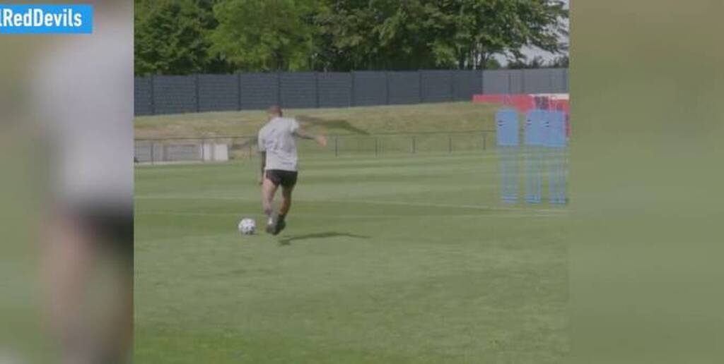 Euro 2020: Ο Τιερί Ανρί το 'χει ακόμα - «Χάζεψε» Ντε Μπρόινε και Λουκάκου στην προπόνηση