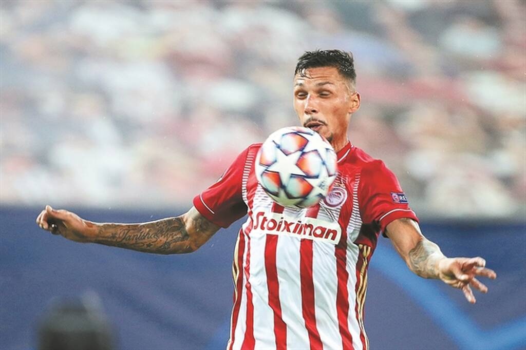 Ολυμπιακός: Τα δεδομένα για Χολέμπας και... αριστερά