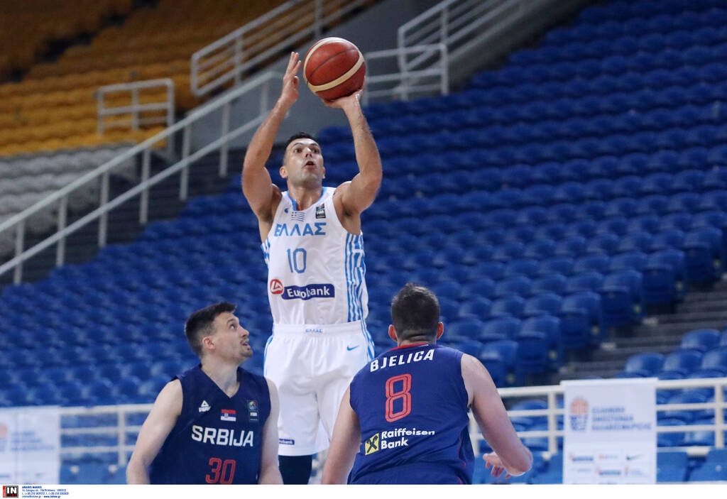 Σλούκας στο OnSports: «Να βγάλω ασπροπρόσωπο τον Πιτίνο»!