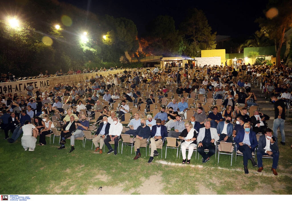 ΟΦΗ: Συγκίνηση και αναμνήσεις στο ντοκιμαντέρ για την κατάκτηση του Κυπέλλου (photos)
