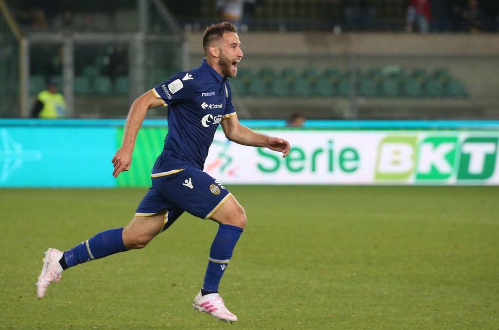 Ολυμπιακός: «Τσεκάρει» Βραζιλιάνο στόπερ - Τον είχε ο Αμπέλ Φερέιρα στην Παλμέιρας (photos)