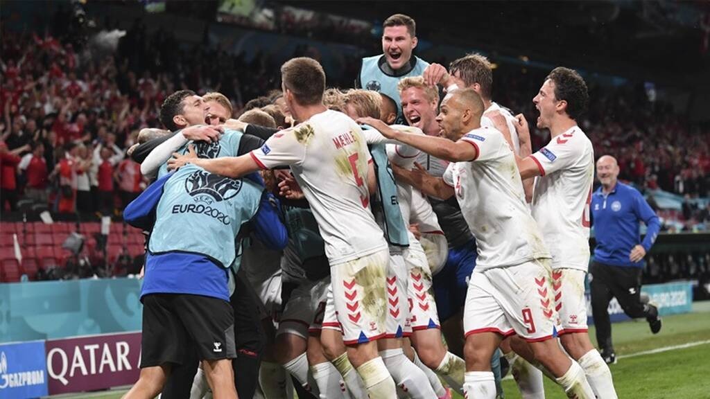 Euro 2020: Η συγκινητική κίνηση του Δανού κόουτς για Έρικσεν που παρατήρησαν ελάχιστοι (pics+vid)