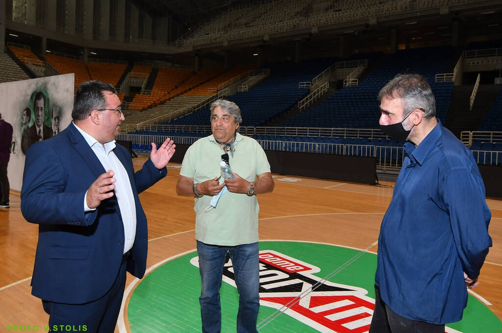 Μαγεύει το «Ταξίδι στα αστέρια» (video+photos)