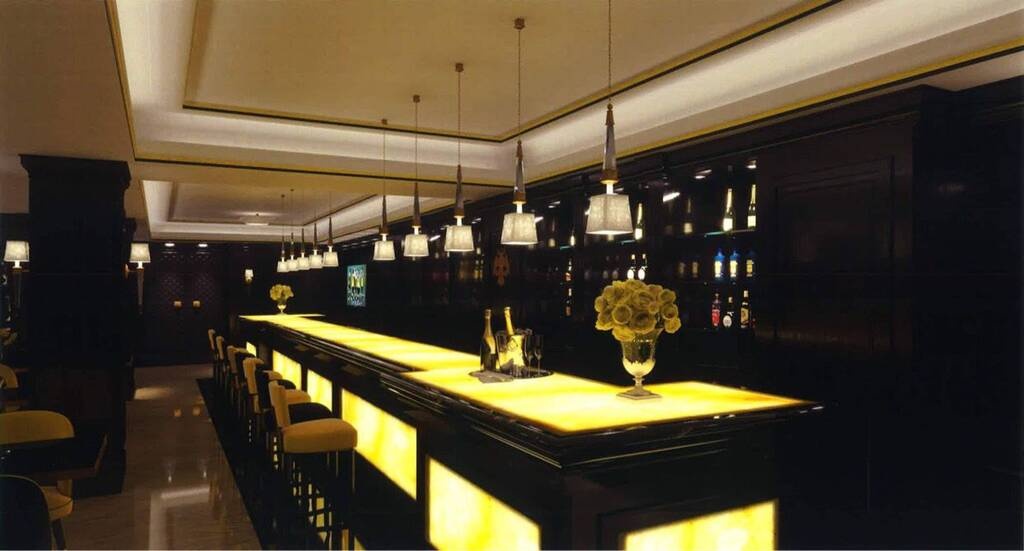 ΑΕΚ: Τρομερές εικόνες από το BAR LOUNGE στις σουίτες της «Αγιά-Σοφιάς» (photos)