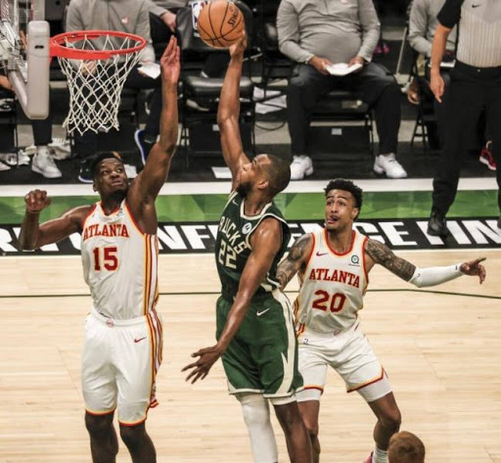 NBA: Μπρέικ για Χοκς με απίθανο Γιάνγκ - Το πάλεψε ο Αντετοκούνμπο (photos+video)