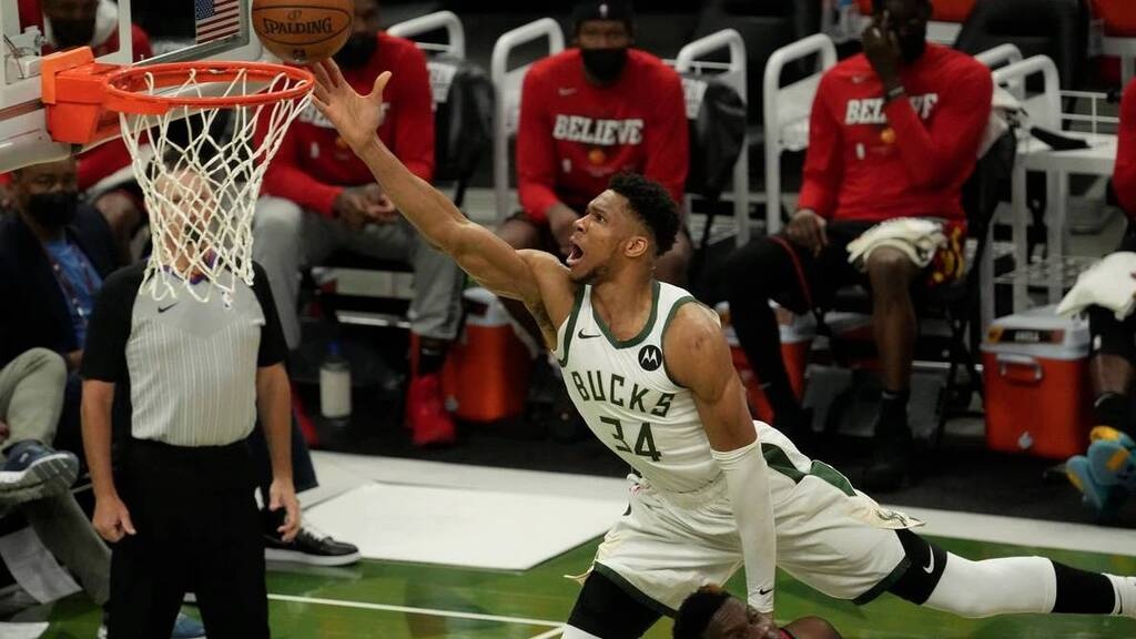 NBA: Ισοφάριση με θρίαμβο για Μπακς - Μαγικός Γιάννης (photos+video)