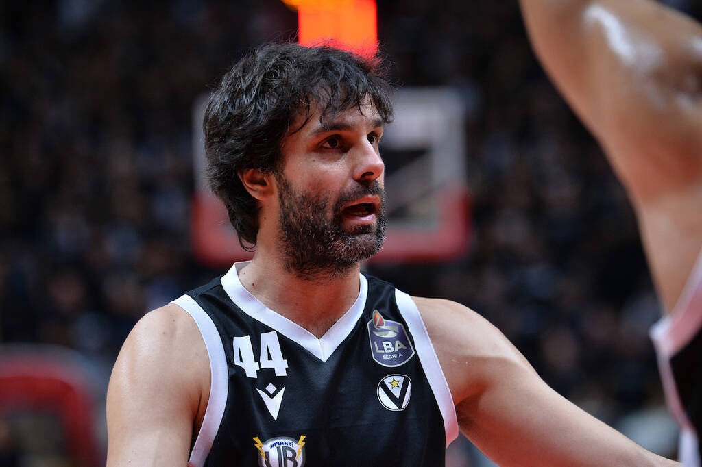 Αναντολού Εφές: Διάψευση για Τεόντοσιτς - Τι είπε για Μίσιτς ο Αταμάν